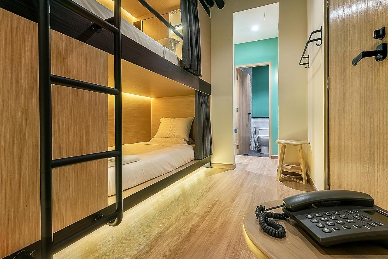 Ostello Phra Nakhon Poshtel Bangkok Esterno foto